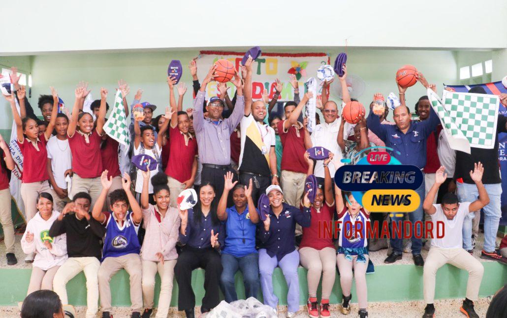 INEFI entrega utilería deportiva en Politécnico de Samaná