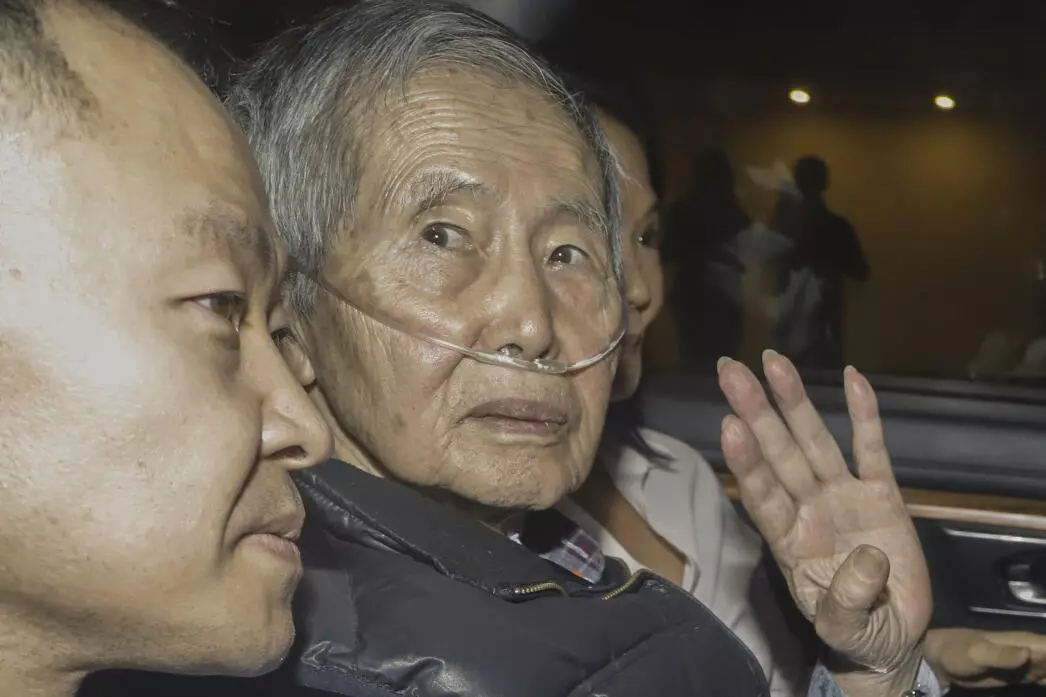 Expresidente Fujimori lanza campaña para demostrar su inocencia