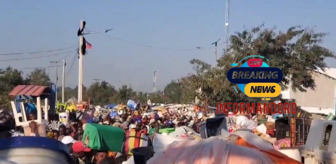 Pese tensión al otro lado de la frontera celebran feria del mercado fronterizo con normalidad en Dajabón  