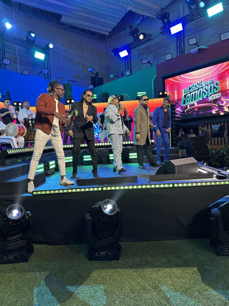 Merenglass pone el broche de oro en la final de La Casa de los Famosos México