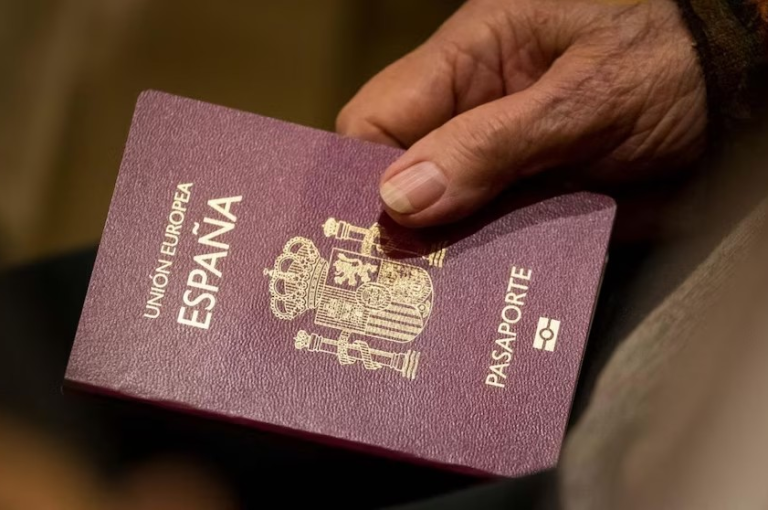 Supremo anula fallo expulsión de un dominicano