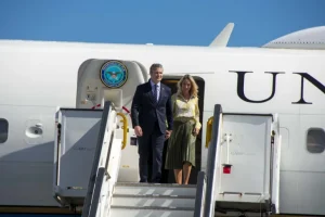 Pete Hegseth en Santo Domingo…