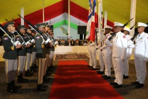 Ejército celebra 181 aniversario con campaña especial y graduación de 50 cadetes 